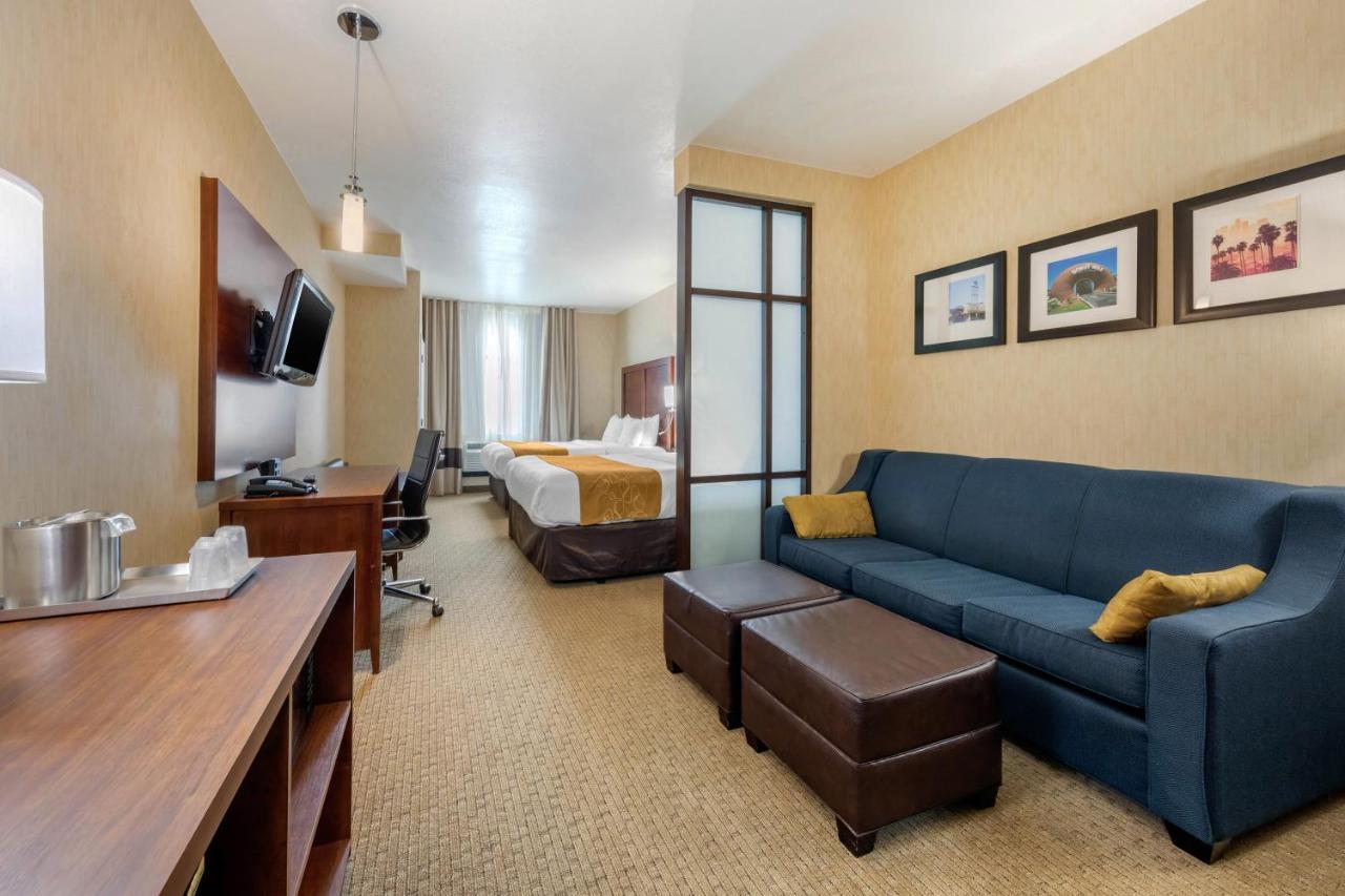 Comfort Suites Near City Of Industry - Los Angeles La Puente Eksteriør bilde